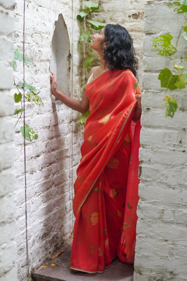 Red Rose Vine - Image 4