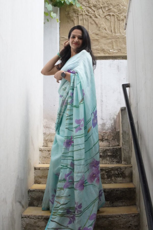 Iris Hue - Image 6